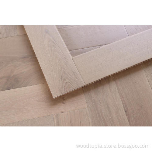 New design Natural Color Oak Herringbone Engineered flooring